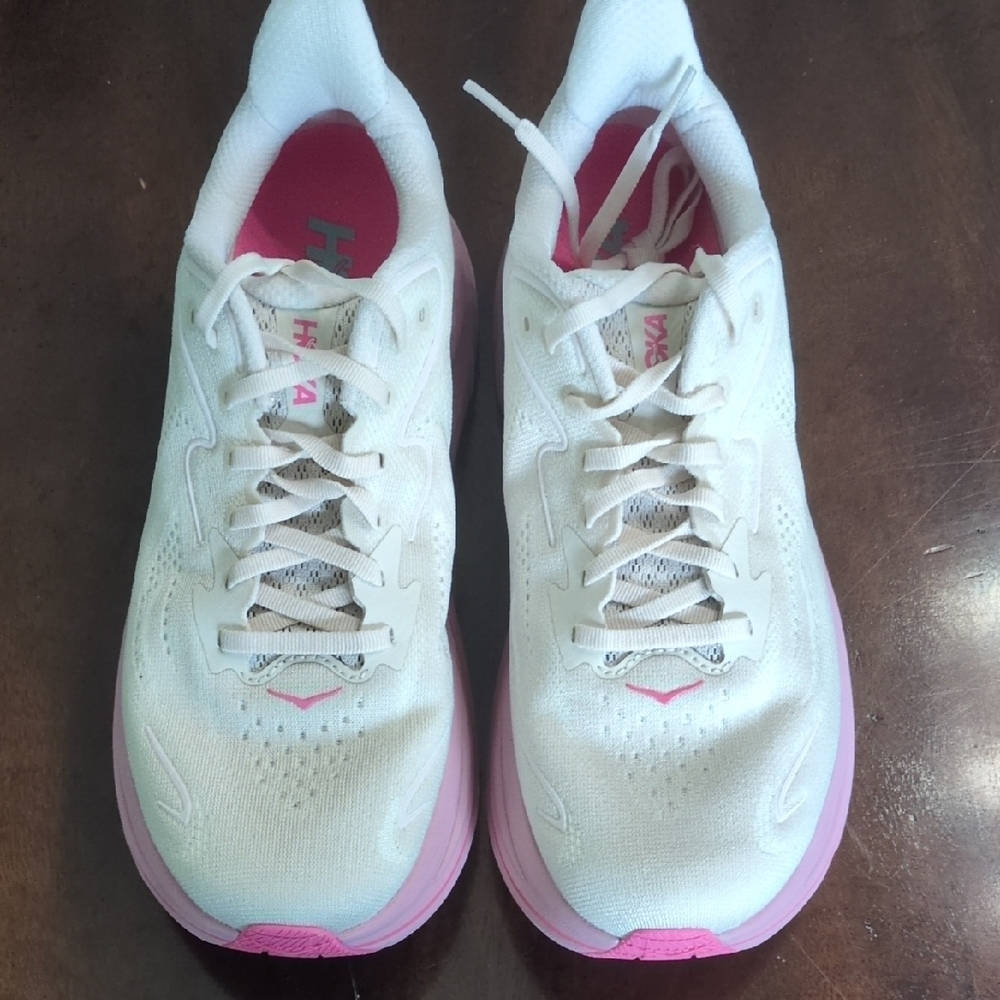Hoka Clifton 10 Running Shoes In Cream And Pink